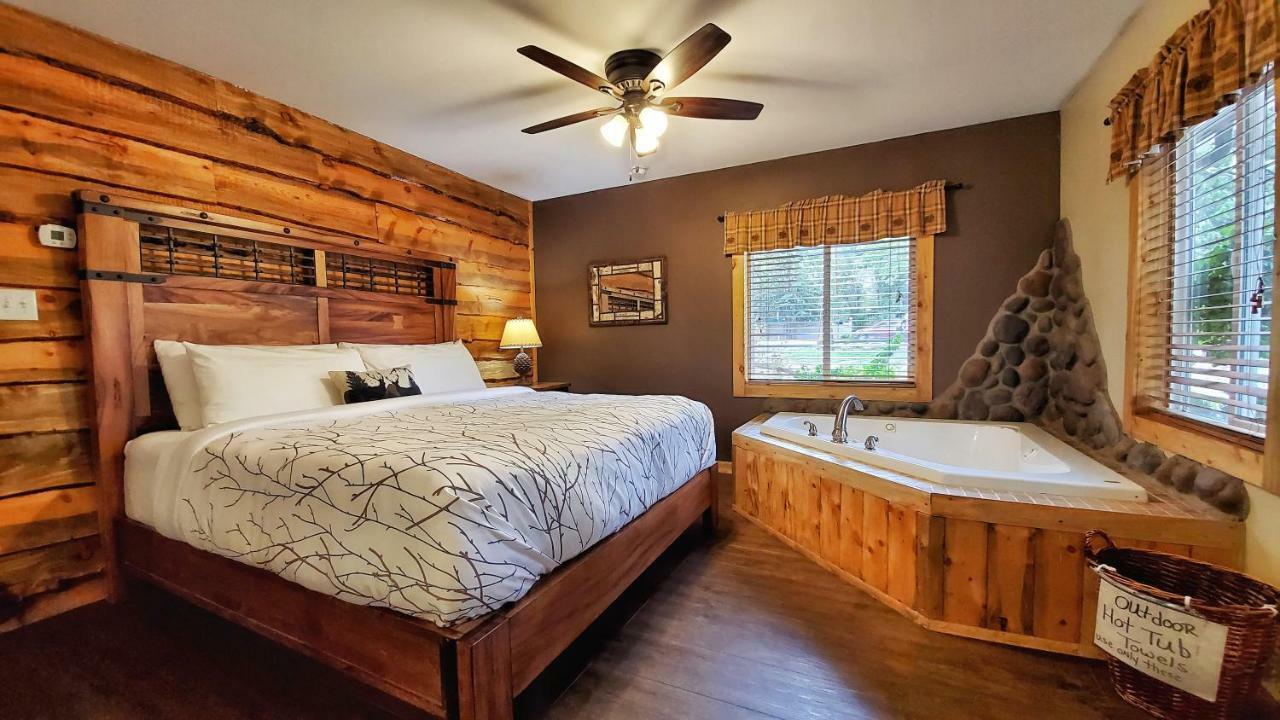 The Inn On Fall River & Fall River Cabins Estes Park Bagian luar foto